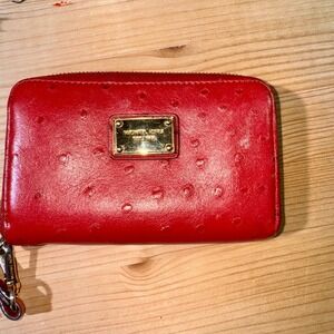 Michael Kors Red Wallet Wristlet Zip Around‎ Ostrich Print y2k old money preppy